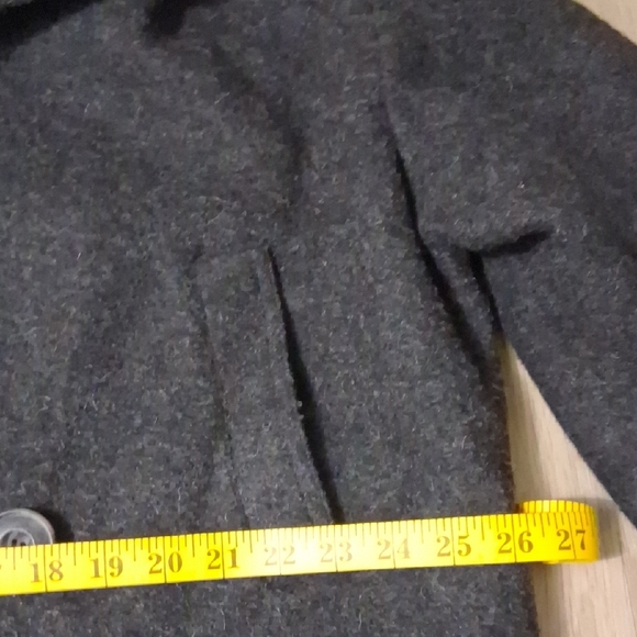 Peruvian Connection Charcoal Coat - Picture 3 of 15